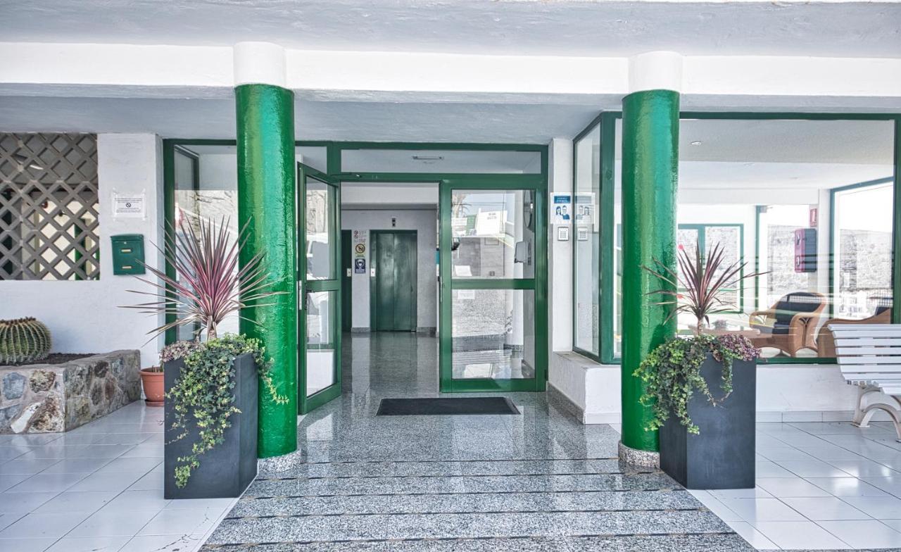 Malibu Apartamento Con Campo De Tennis Y Piscina Con Solarium Puerto Rico  Exteriér fotografie